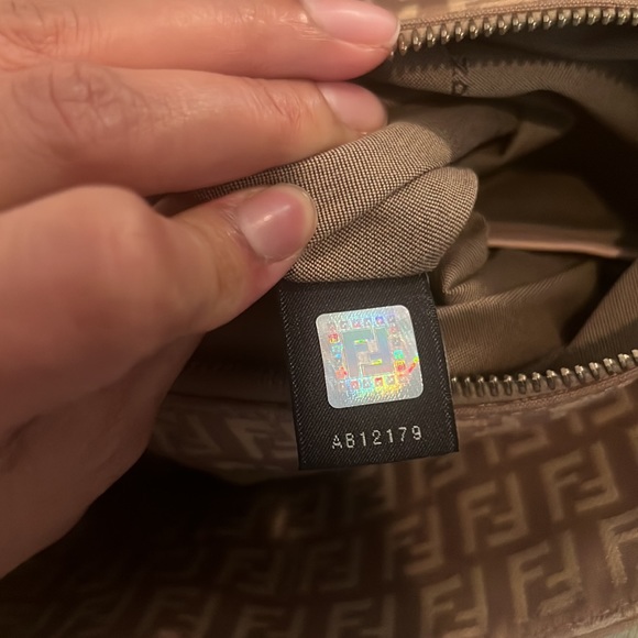 Fendi tote - Picture 11 of 13